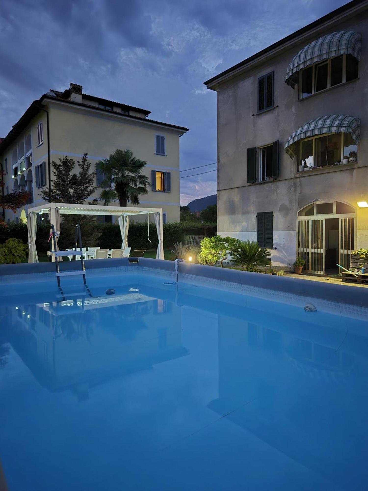 Lago Maggiore, Leggiuno, Ampio Appartamento Extérieur photo