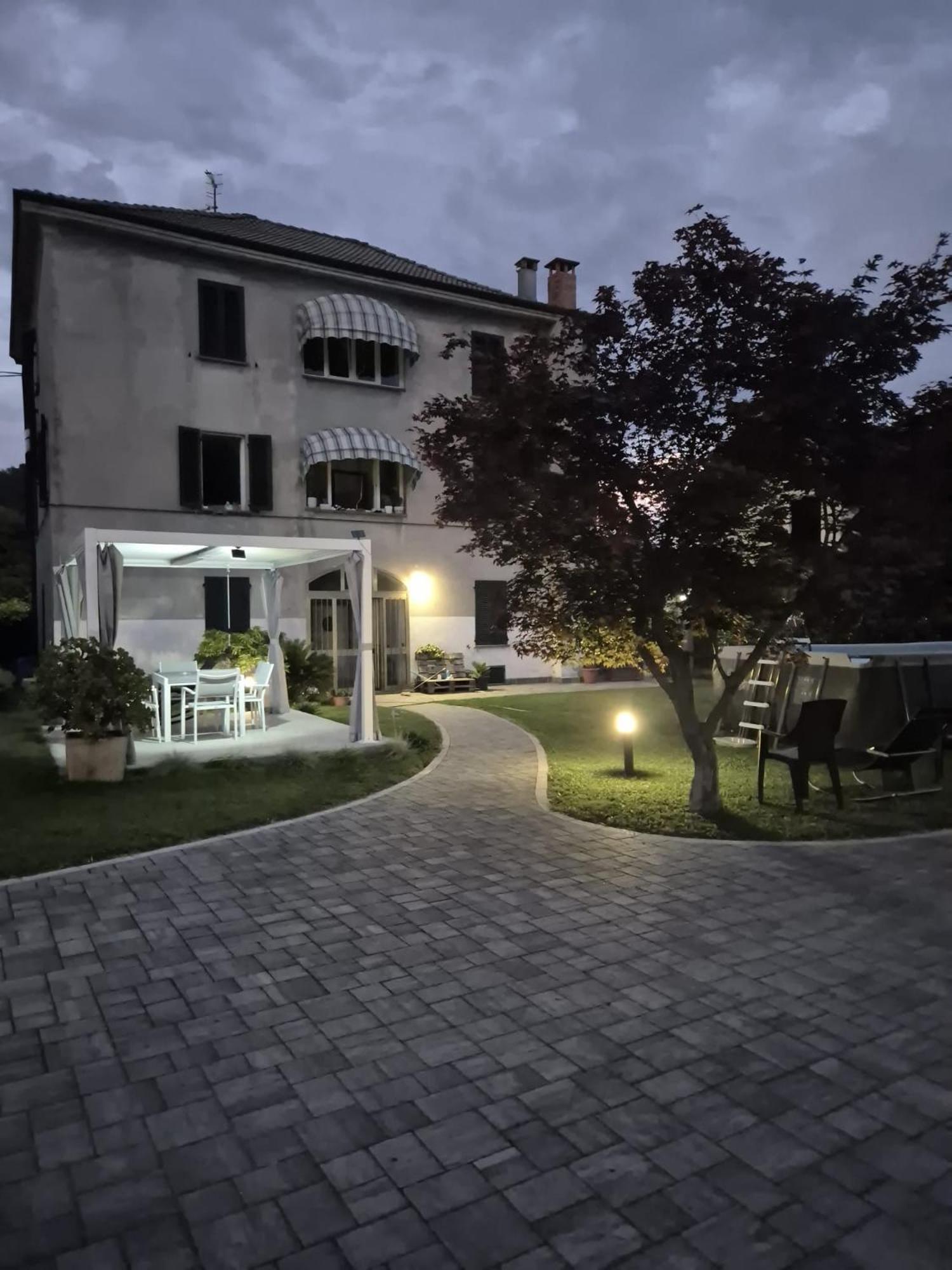 Lago Maggiore, Leggiuno, Ampio Appartamento Extérieur photo