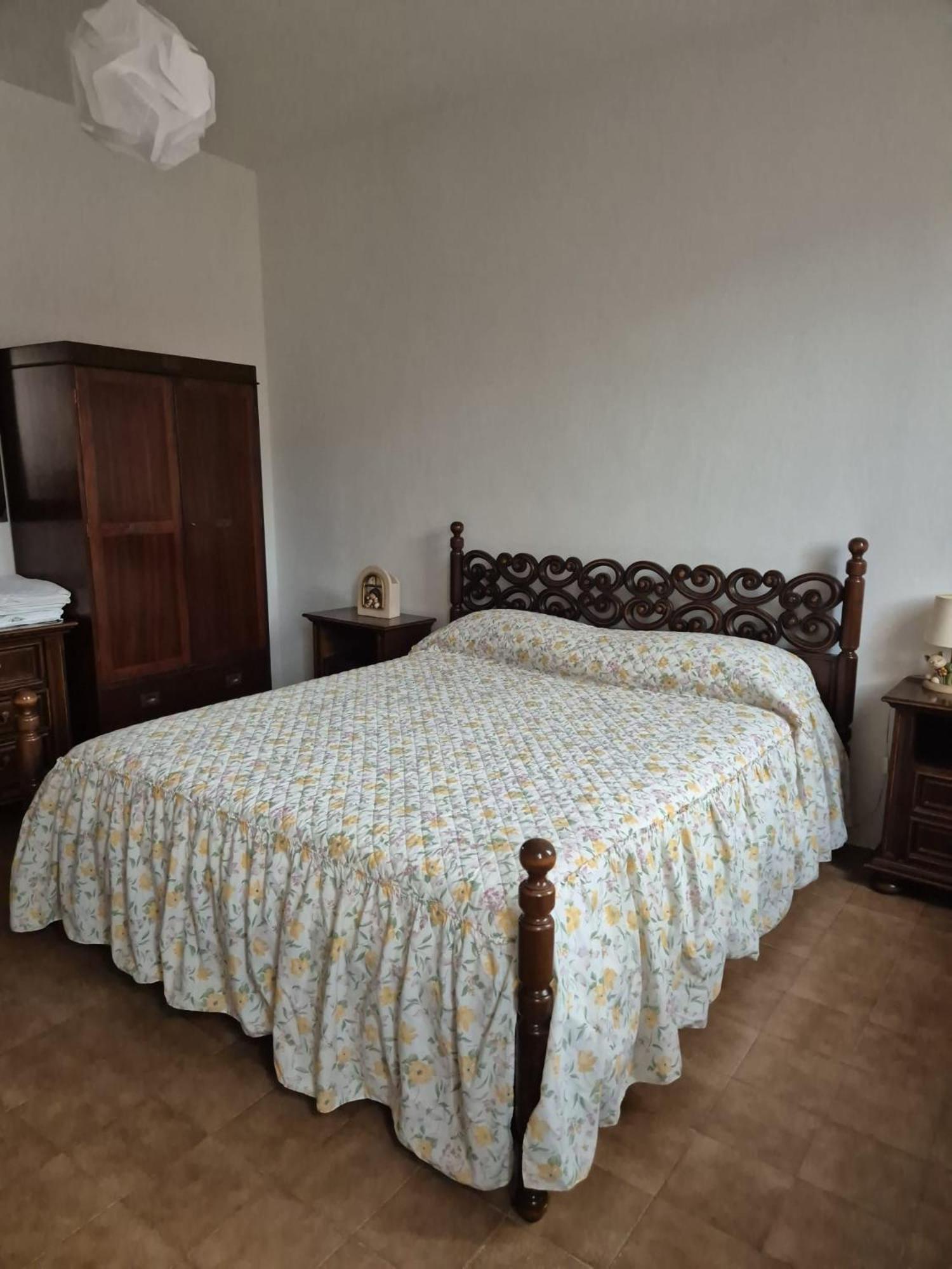 Lago Maggiore, Leggiuno, Ampio Appartamento Extérieur photo