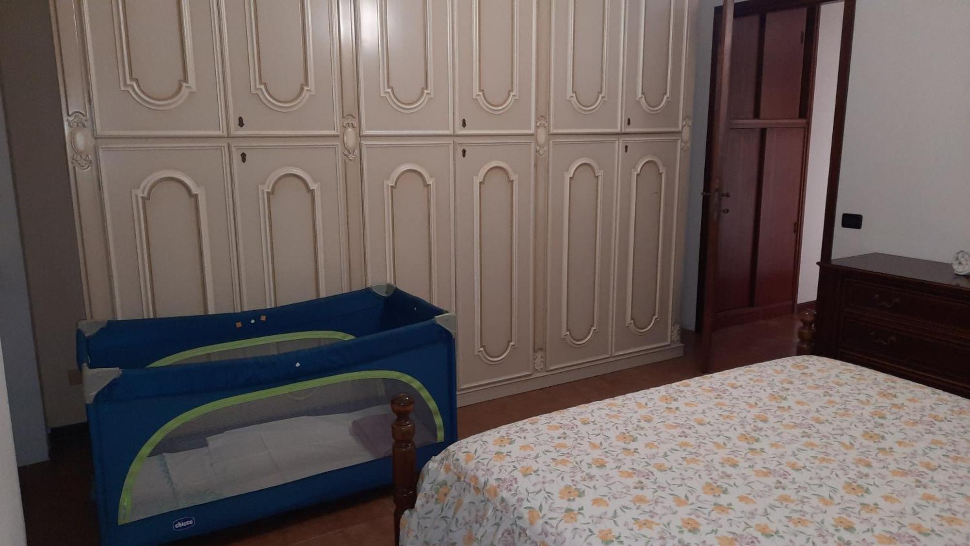 Lago Maggiore, Leggiuno, Ampio Appartamento Extérieur photo